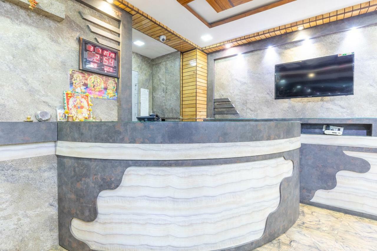 Oyo45301欧姆宫酒店 Sāgar 外观 照片